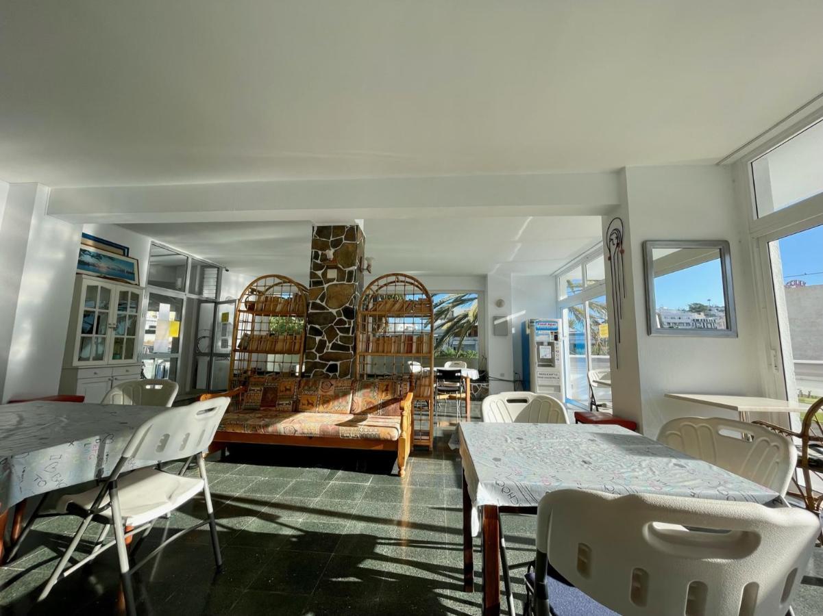 Beachfront Apartment With Ocean Views Los Cristianos  Exterior foto