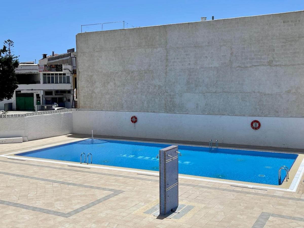 Beachfront Apartment With Ocean Views Los Cristianos  Exterior foto