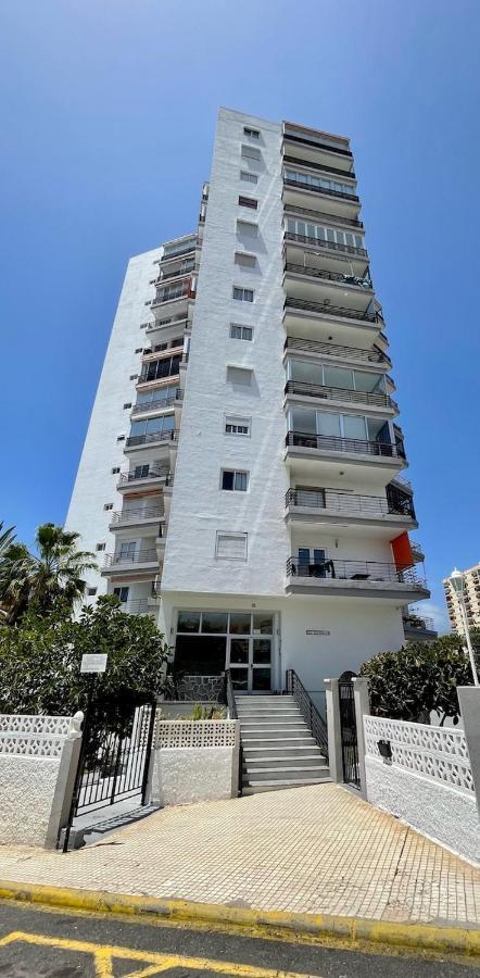 Beachfront Apartment With Ocean Views Los Cristianos  Exterior foto
